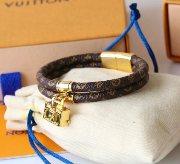bracelete_louis_vuitton_cadeado_01