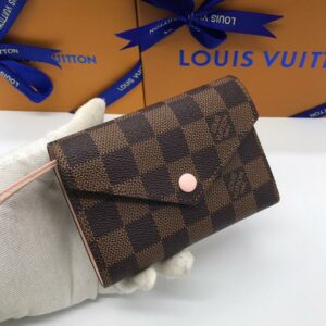Carteira Louis Vuitton Victorine -Xadrex Rose